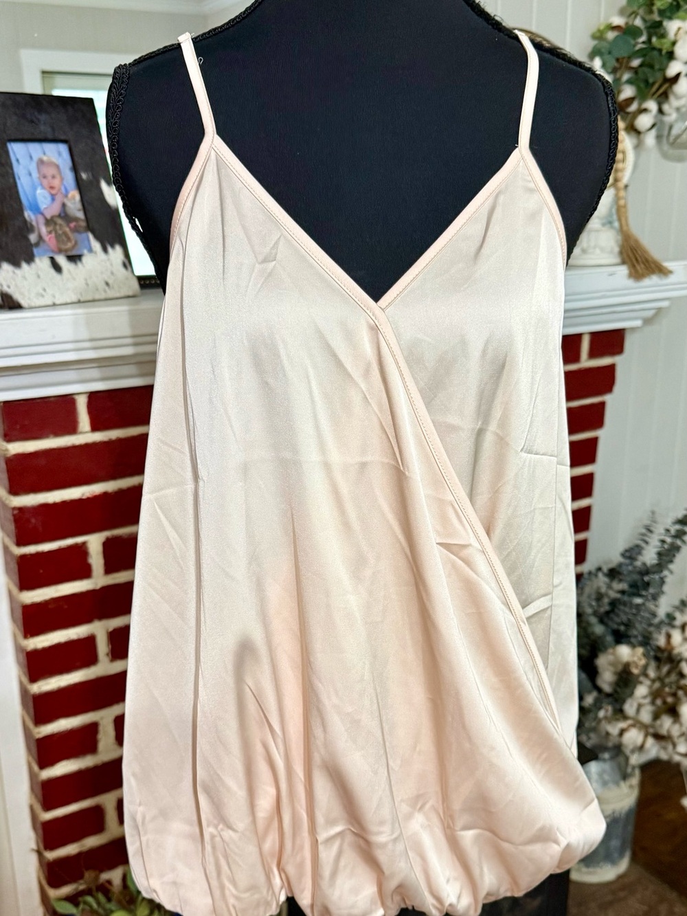 Satin Bubble-Hem Chemise in Light Champagne